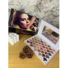 HUDABEUATY PALETA SOMBRAS 40 TONOS COD 5D
